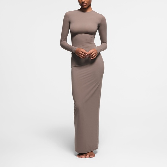 NWOT - Skims Fits Everybody Long Sleeve Crewneck Dress Size Small (S) - Picture 2 of 5